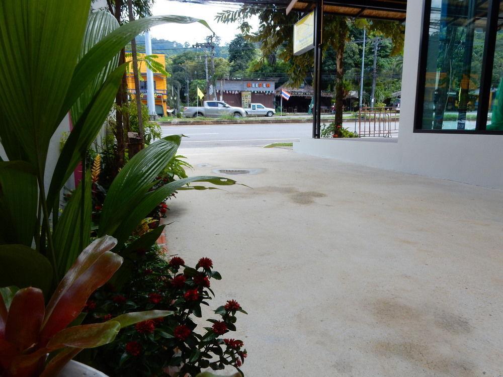 Wandee Bed & Breakfast Khao Lak Exterior photo