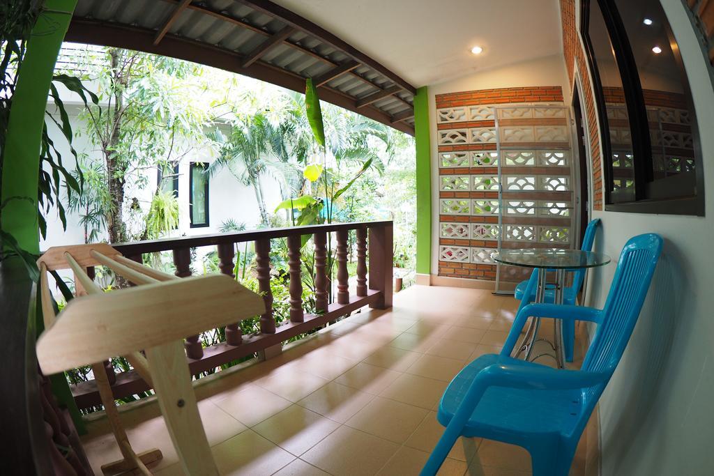 Wandee Bed & Breakfast Khao Lak Exterior photo