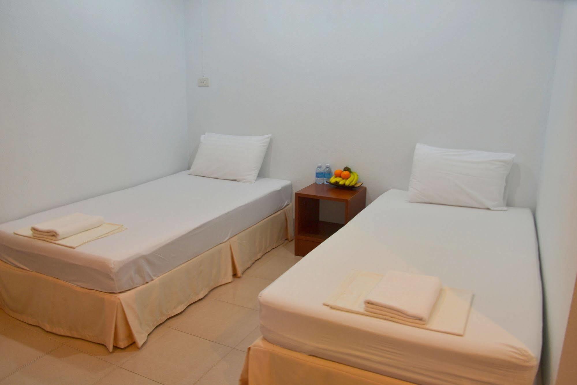 Wandee Bed & Breakfast Khao Lak Exterior photo